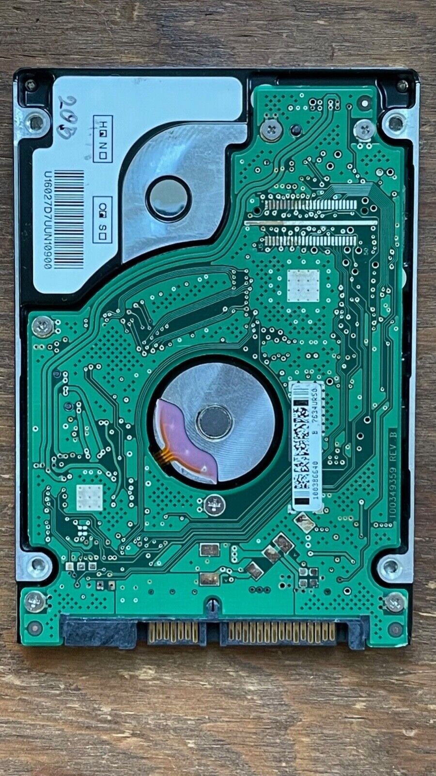 ST910021AS – 100349359 Rev B – S/N: 3MH05ZXC – P/N: 9S3014-040 – F/W: 3.07 – Site: AMK – Date: 06353 – 100GB – 2.5" – SATA