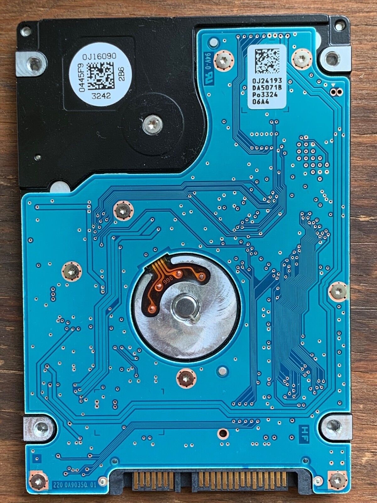 HTS545050A7E3S2 – 0J24193 DA5071 – HDD:Z5K500-500 – TT5SAE500 – DA5754 – P/N: 0J38755 – 500GB – 2.5" – SATA