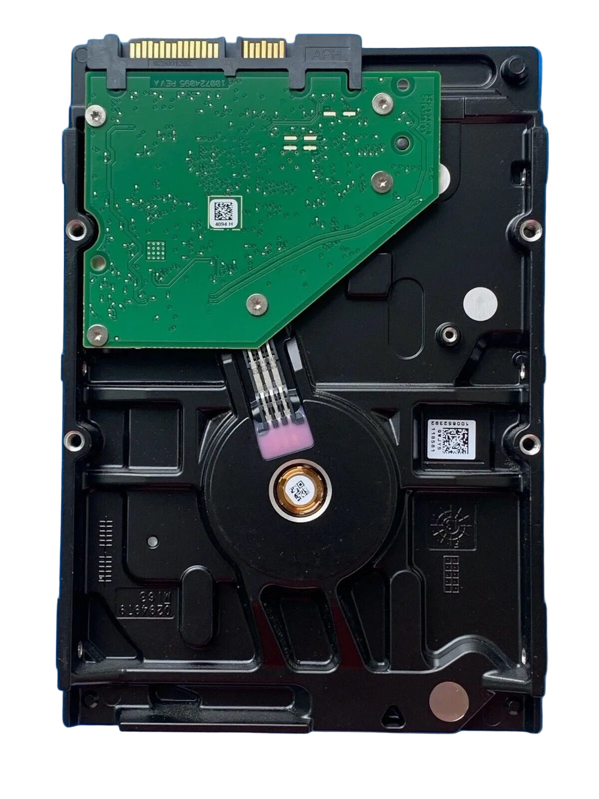 ST1000DM003 – 100724095 REV A – S/N: Z4Y3HVM0 – P/N: 1ER162-040 – F/W: AP14 – Site: TK – Date: 15201 – 1TB – 3.5" – SATA