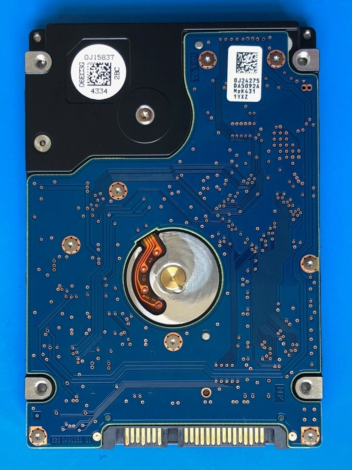 HTS541010A9E662 – 0J24275 DA5092 – HDD:5K1000-1000 – TS5SAF100 – DA5747 – P/N: 0J38093 – 1TB – 2.5" – SATA