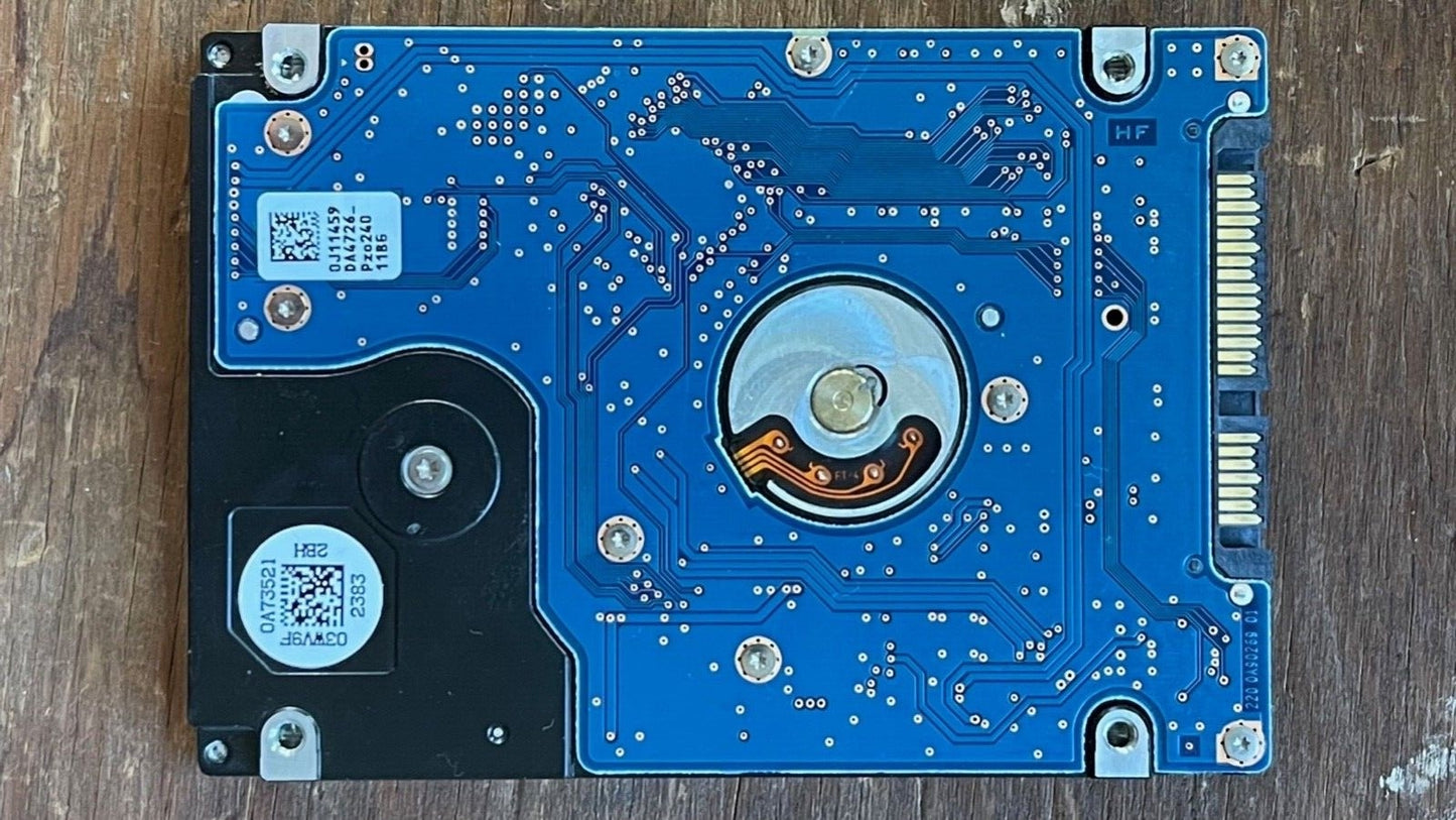HTS547550A9E384 – 0J11459 DA4726 – HDD:5K750-500 – TS5SAD500 – DA4755 – P/N: 0J27701 – 500GB – 2.5" – SATA