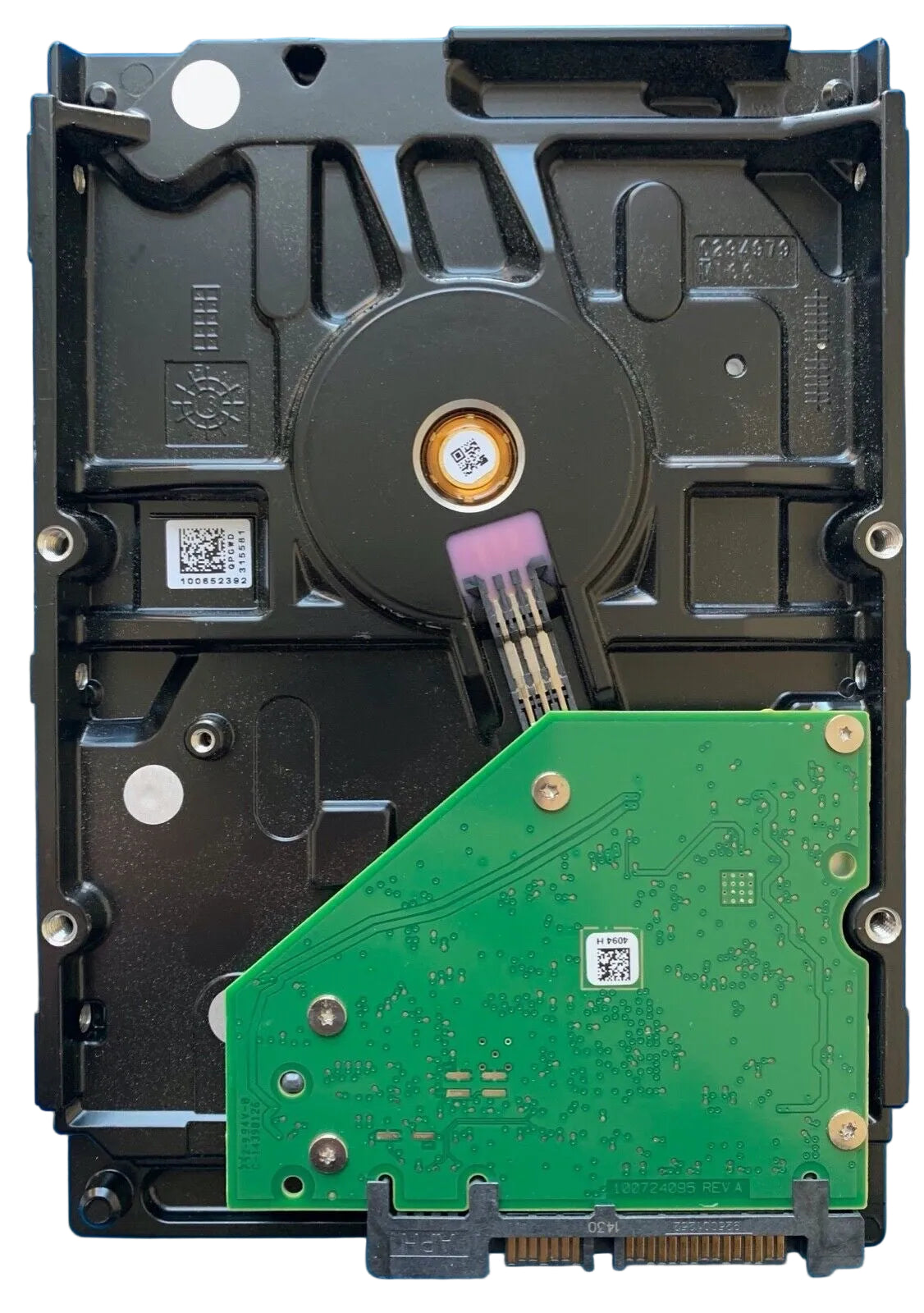 ST1000DM003 – 100724095 Rev A – S/N: Z4Y3HWEQ – P/N: 1ER162-040 – F/W: AP14 – Site: TK – Date: 15201 – 1TB – 3.5" – SATA