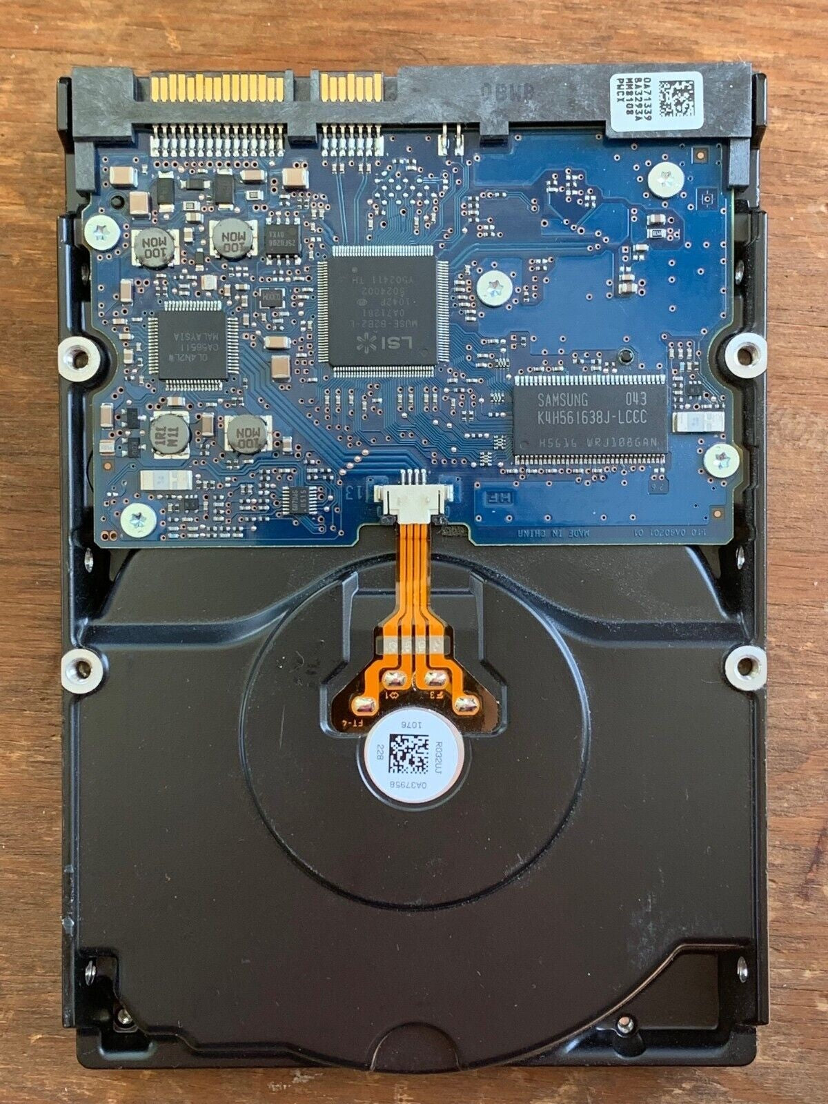 HDS722020ALA330 – DA71339 BA3293 – JPK35E – P/N: 0F12944 – 2TB – 3.5" – SATA