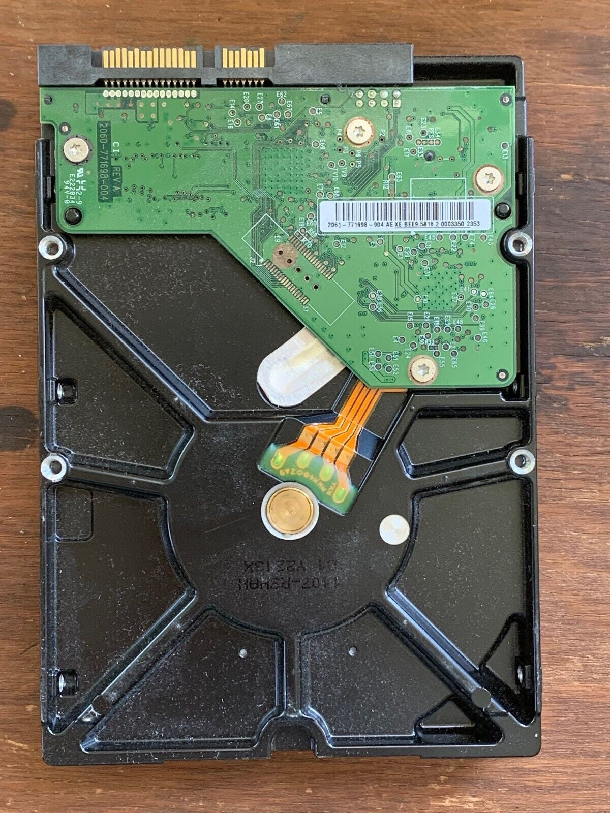 WD20EARX-00PASB0 – 2060-771698-004 Rev A – HHRCNVJCHB – Date: 14 MAR 2012 – 2TB – 3.5" – SATA