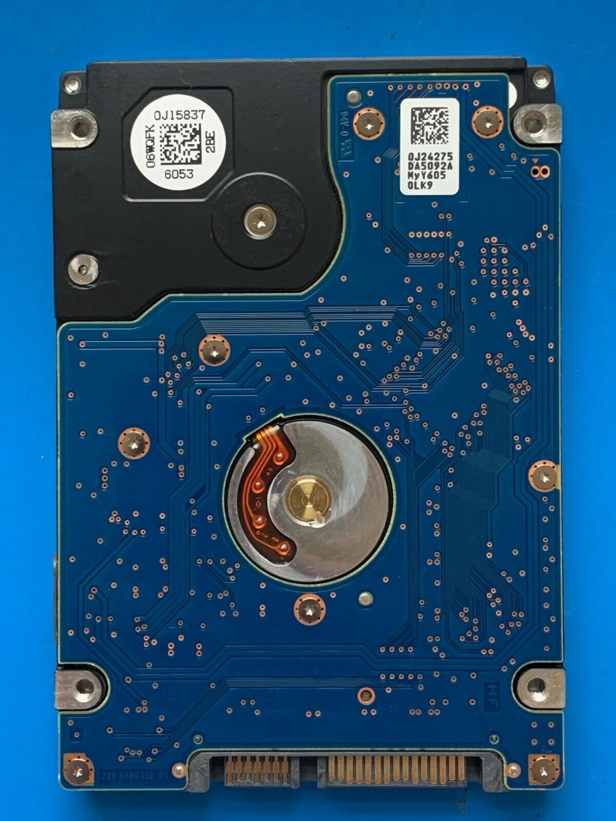HTS541010A9E662 – 0J24275 DA5092 – DA5747 – P/N: 0J30093 – 1TB – 2.5" – SATA