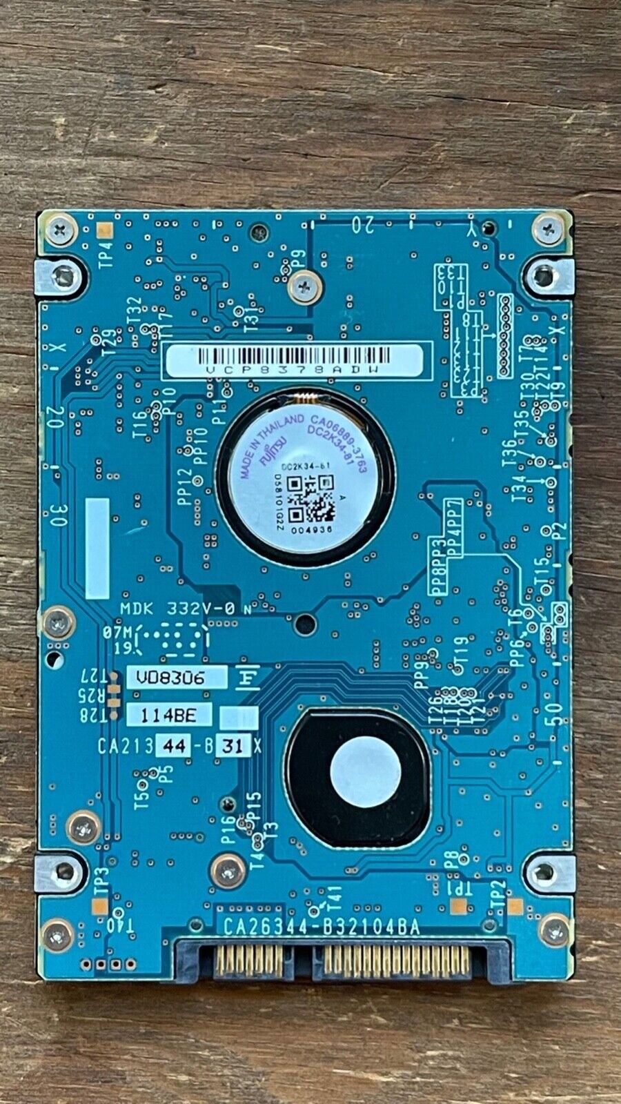 MHY2200BH – CA26344-B32104BA – CA06889-B42800AP – 200GB – 2.5" – SATA