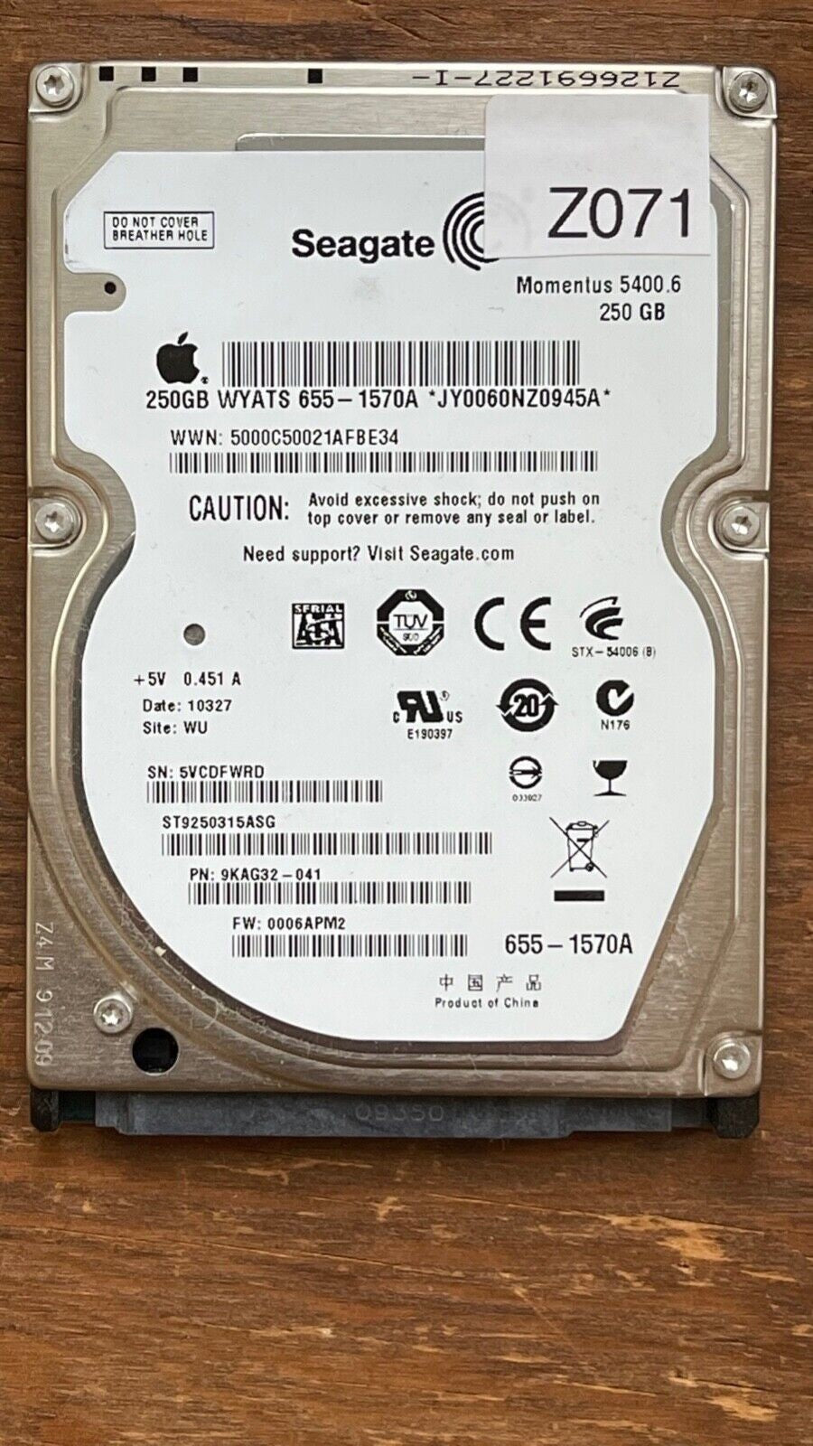 ST9250315ASG – 100537192 Rev B – S/N: 5VCDFWRD – P/N: 9KAG32-041 – Site: WU – Date: 10327 – 250GB – 2.5" – SATA