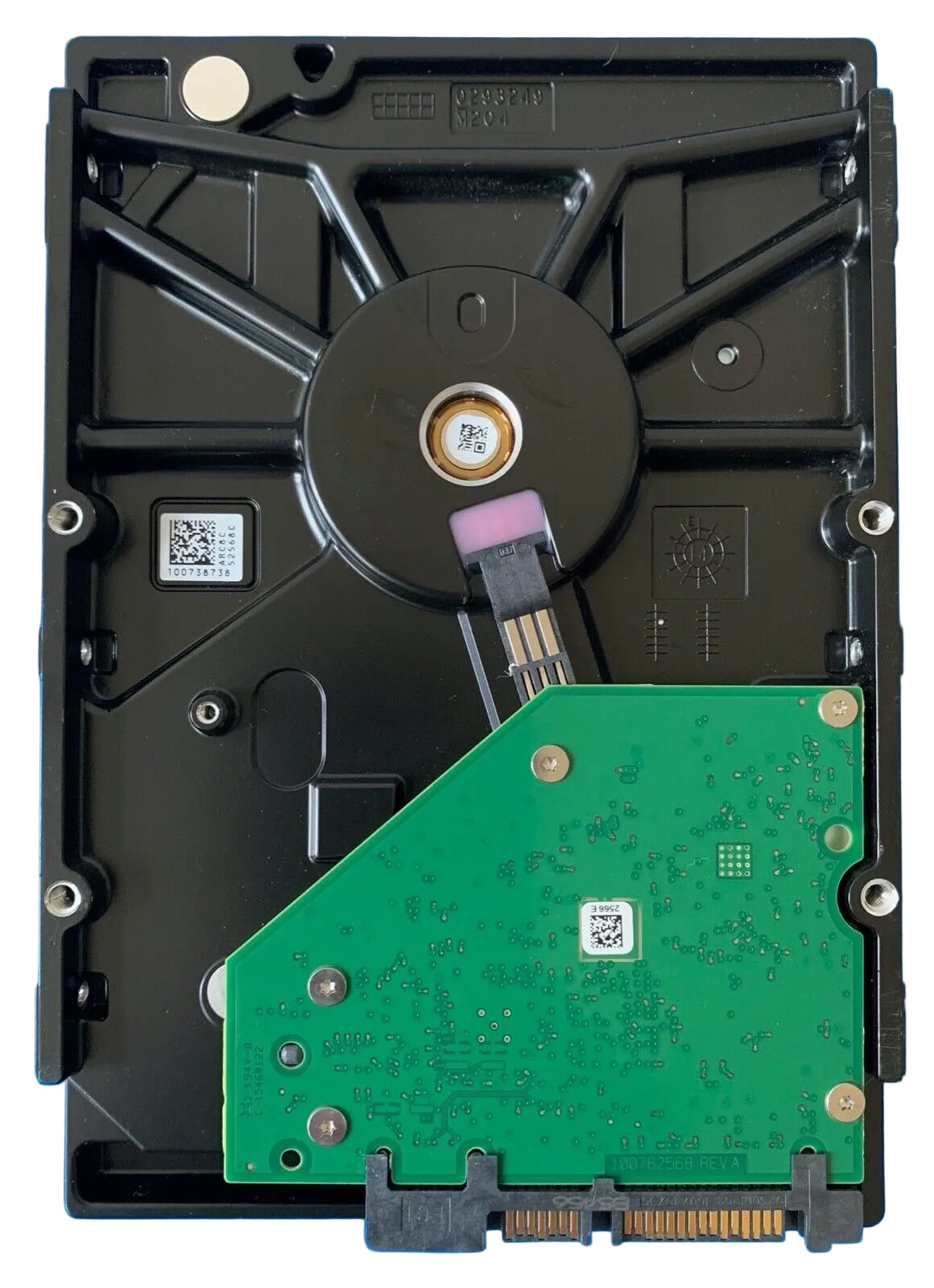 ST2000DM001 – 100762568 Rev A – S/N: Z8E0455H – P/N: 1ER164-044 – F/W: AQ03 – Site: TK – Date: 16285 – 2TB – 3.5" – SATA