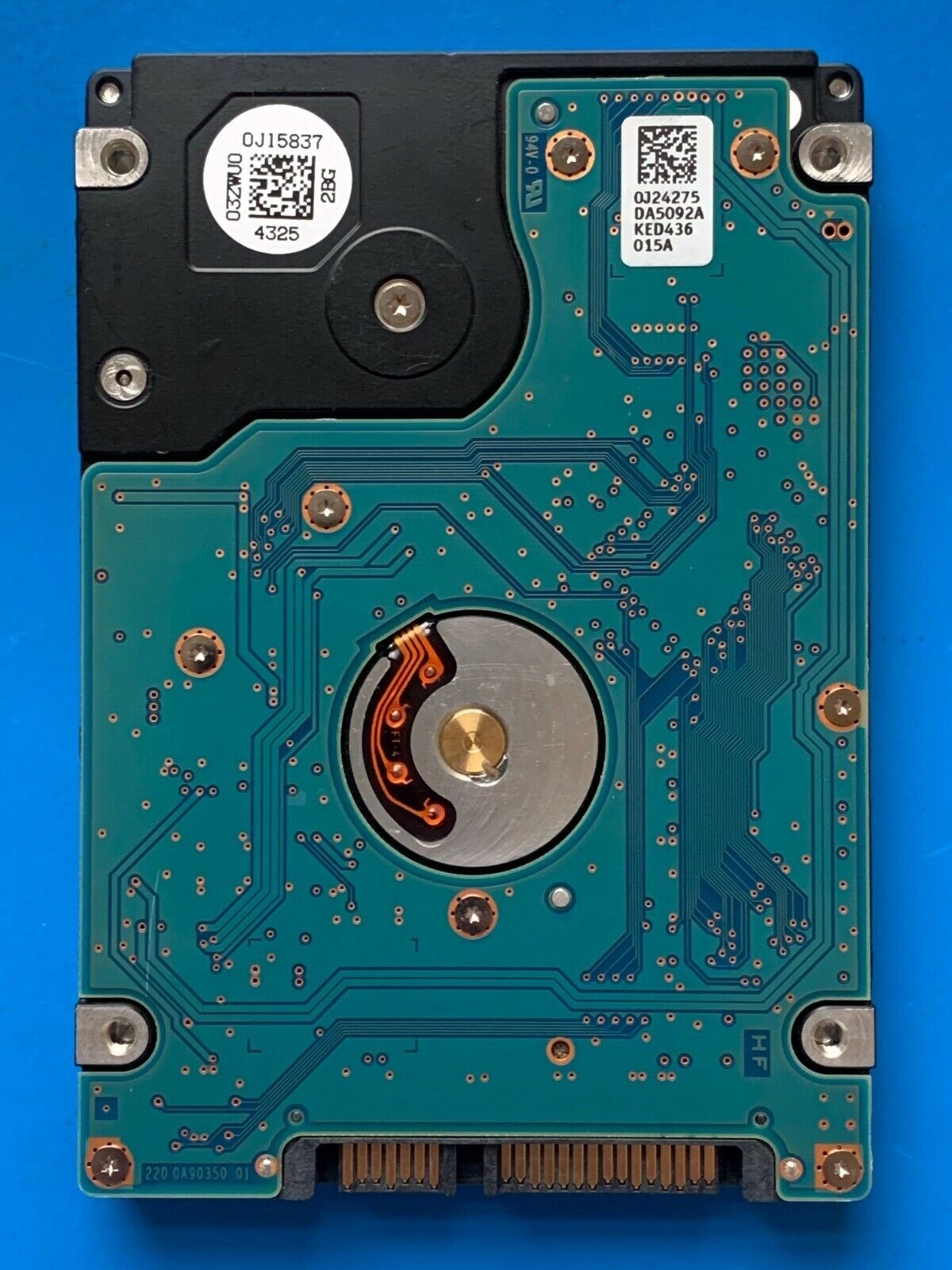 HTS541010A9E662 – 0J24275 DA5092 – DA5747 – P/N: 0J38093 – 1TB – 2.5" – SATA