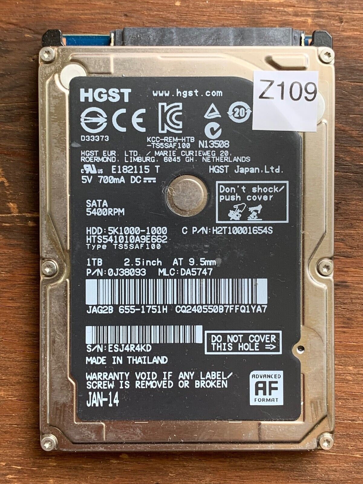 HTS541010A9E662 – 0J24275 DA5092 – DA5747 – P/N: 0J38093 – 1TB – 2.5" – SATA