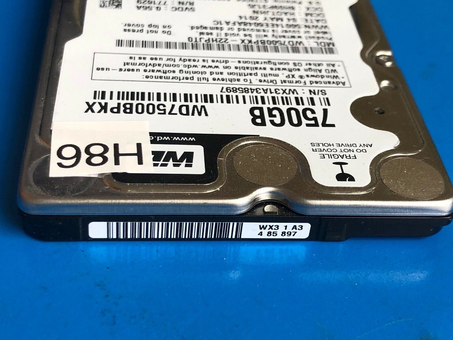 WD7500BPKX-22HPJT0, DCM HA0TJHN, Western Digital 750GB SATA 2.5 Hard Drive