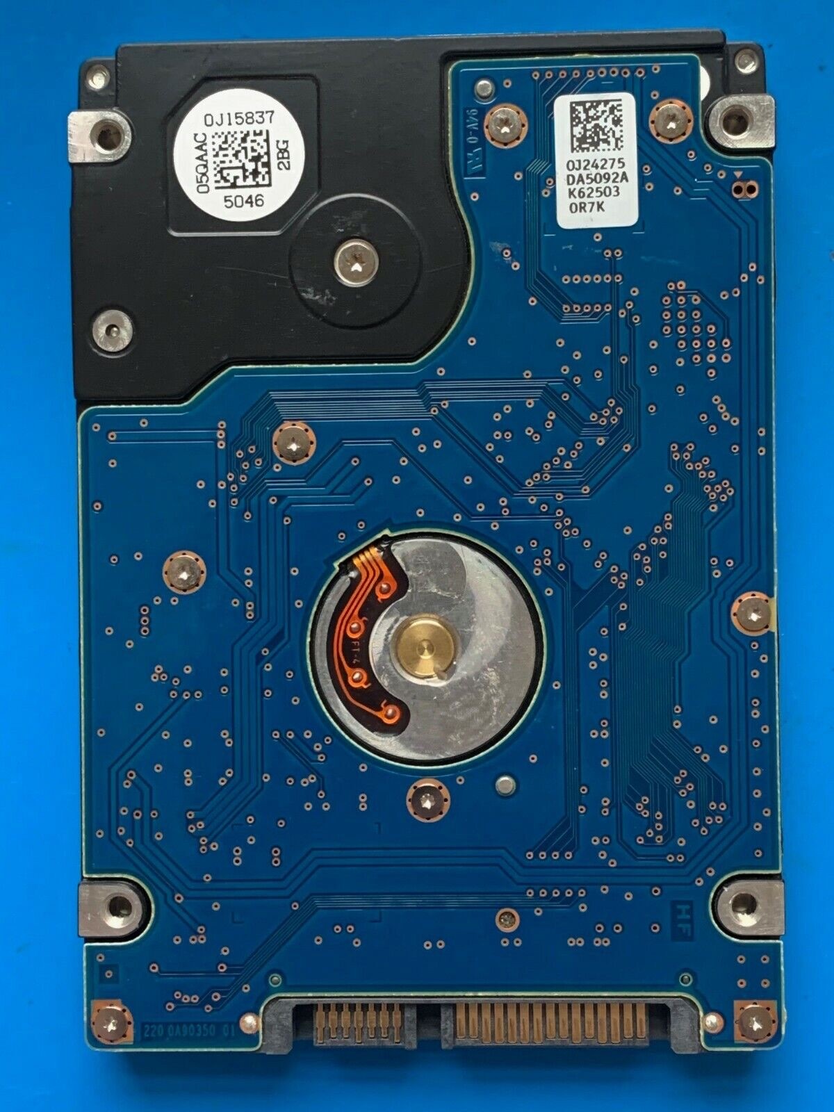 HTS541010A9E662 – 0J24275 DA5092 – DA5747 – P/N: 0J38093 – 1TB – 2.5" – SATA