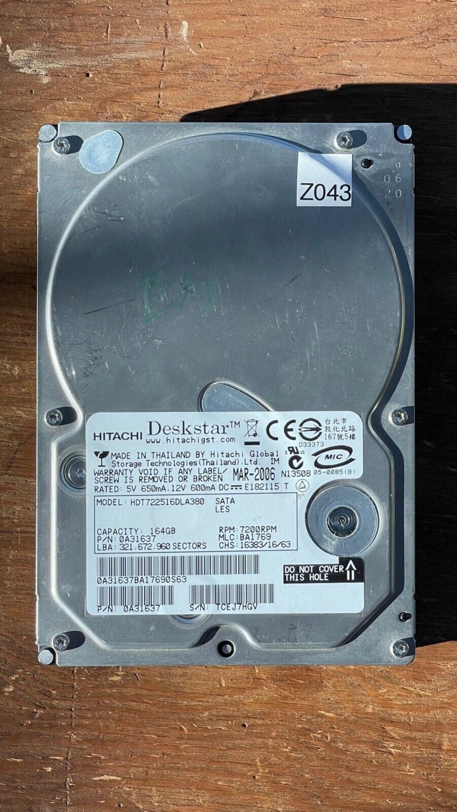 HDT722516DLA380 – 0A29223 BA1438 – 0A31637 – BA1769 – 164GB – 3.5" – SATA