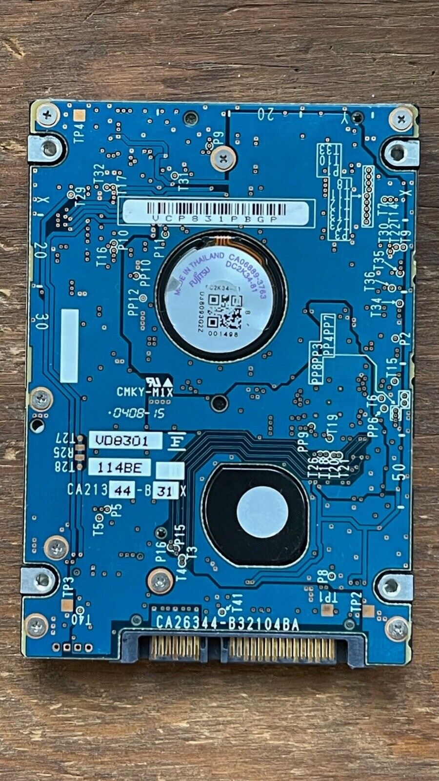 MHY2200BH – CA26344-B32104BA – CA06889-B42800AP – 200GB – 2.5" – SATA