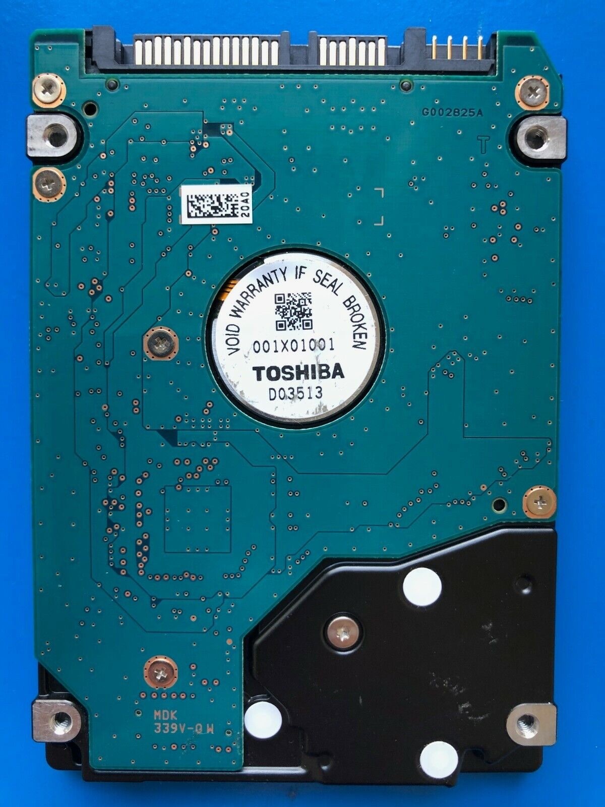 MK7559GSXF – G002825A – HDD2J60 P TN01 T – C0/GB108B – 750GB – 2.5" – SATA