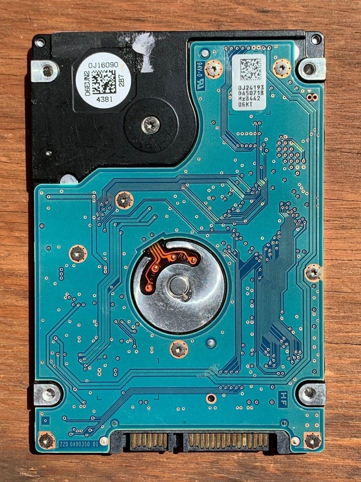 HTS545050A7E362 – 0J24193 DA5071 – 0J38085 - DA5754 - 500GB – 2.5" – SATA
