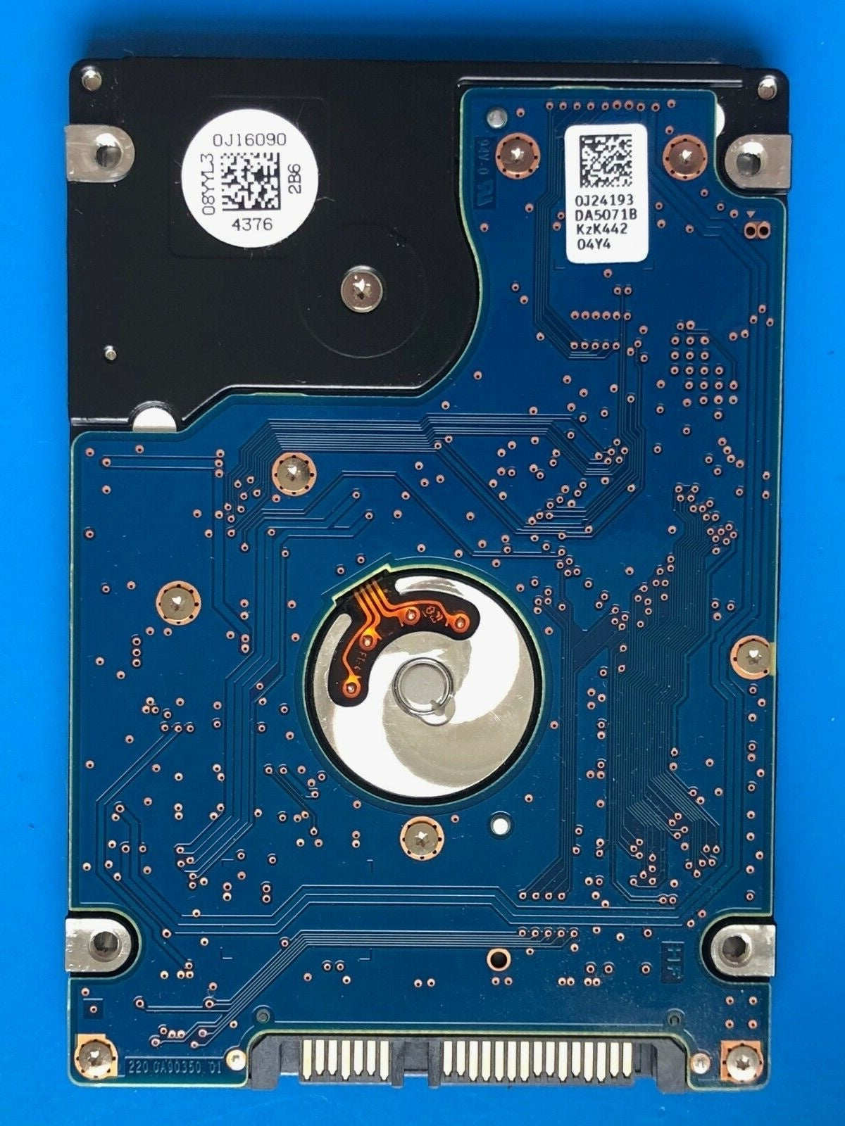 HTS545050A7E680 – 0J24193 DA5071 – HDD:Z5K500-500 – TT5SAE500 – DA5754 – P/N: 0J38105 – 500GB – 2.5" – SATA